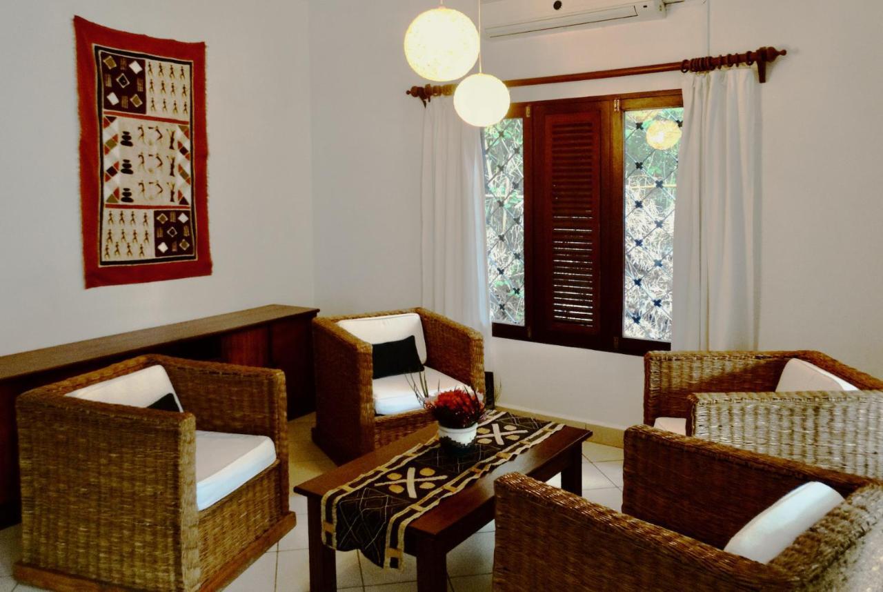 Diani Cottages Diani Beach Exterior photo