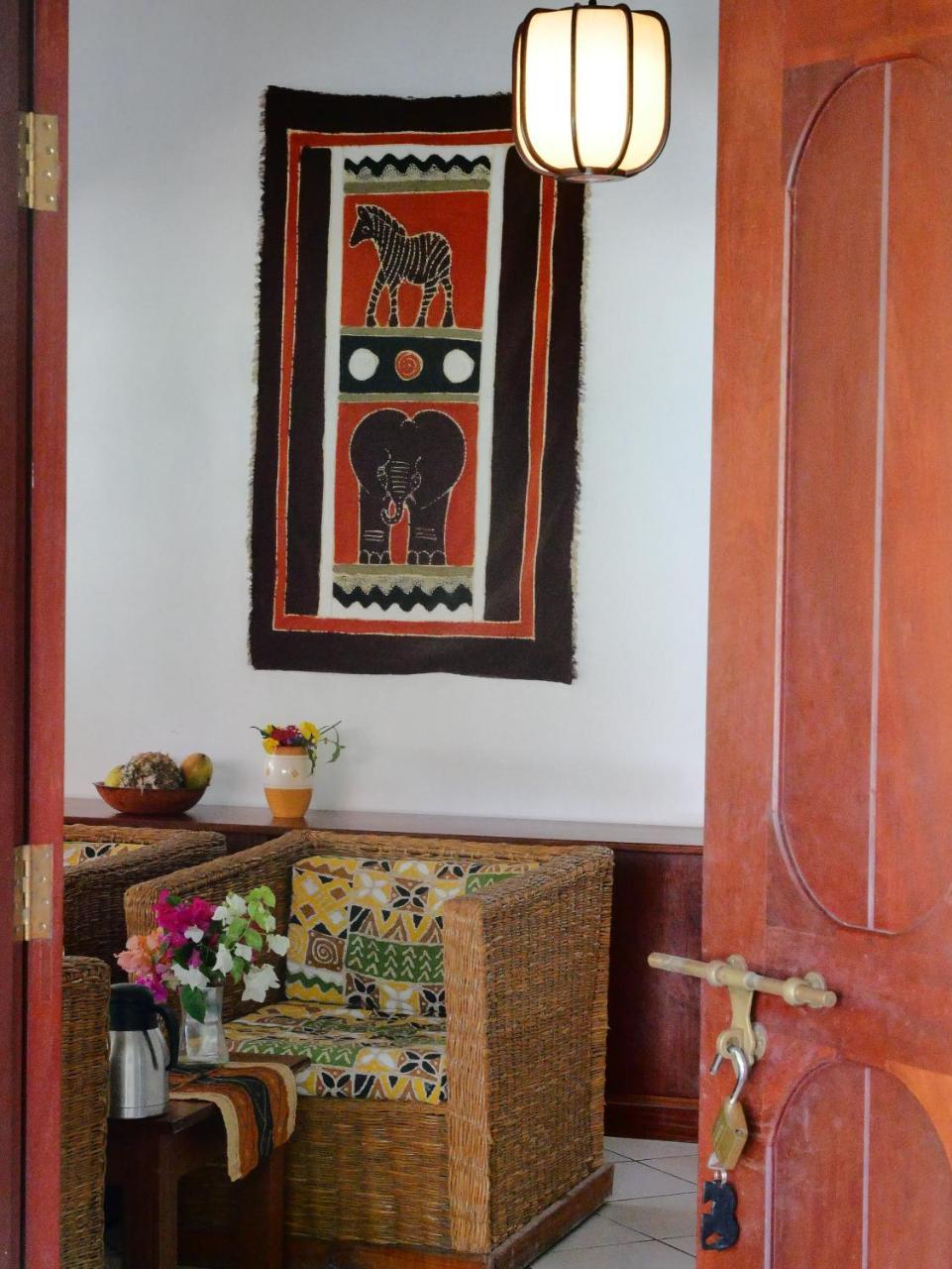 Diani Cottages Diani Beach Exterior photo